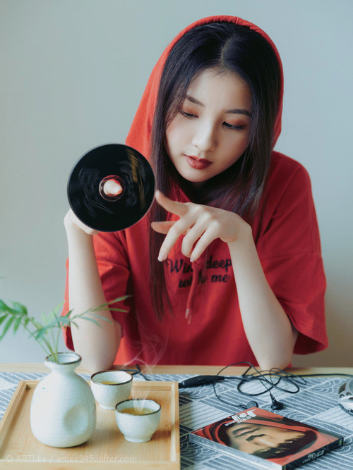 掘金禁飞区!浓眉21+12统治关键时刻,76人窒息式防守令对手无解