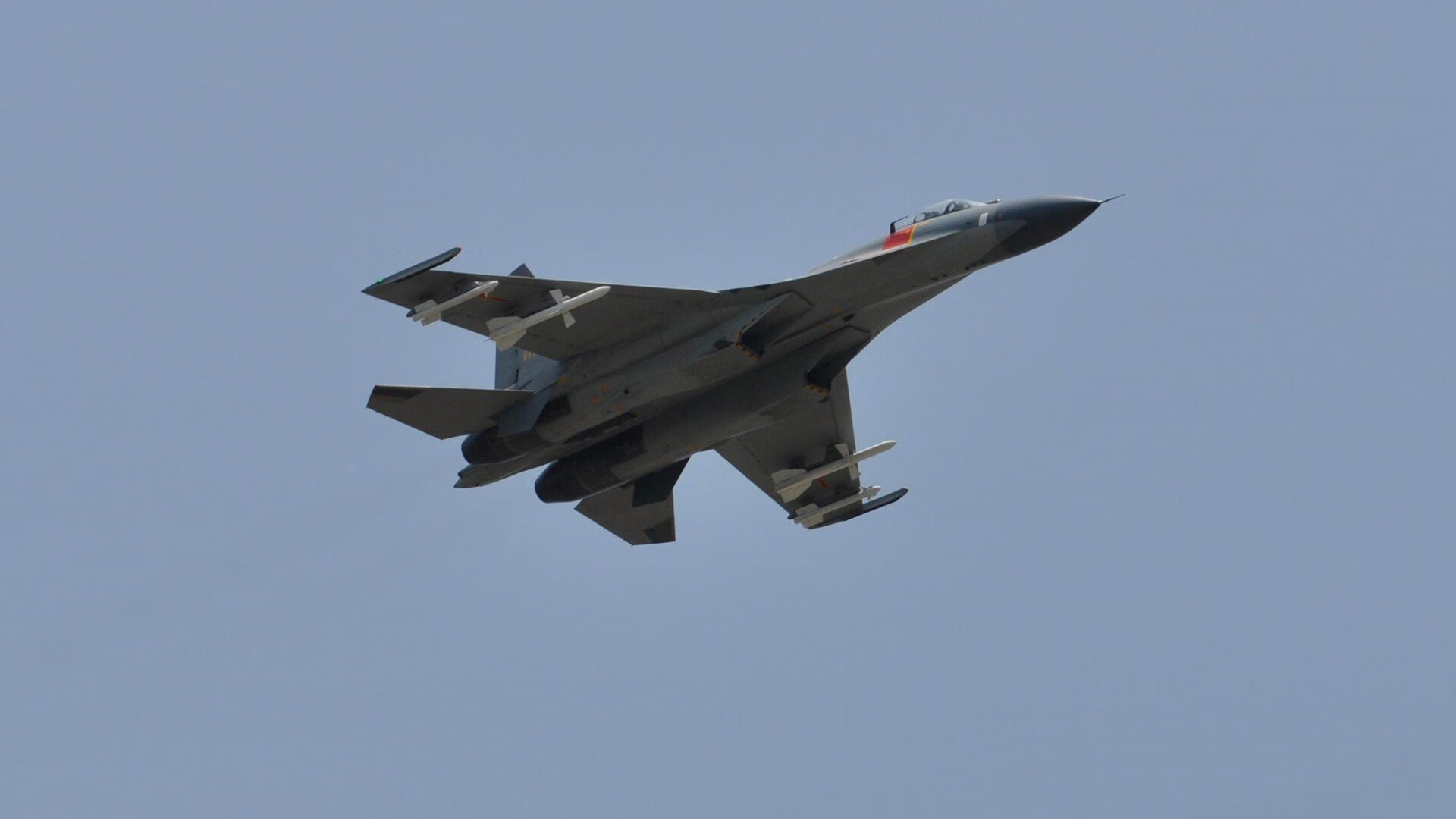 绞肉机之战！公牛啃下麦迪逊花园硬骨头，诠释何为真正的季后赛篮球