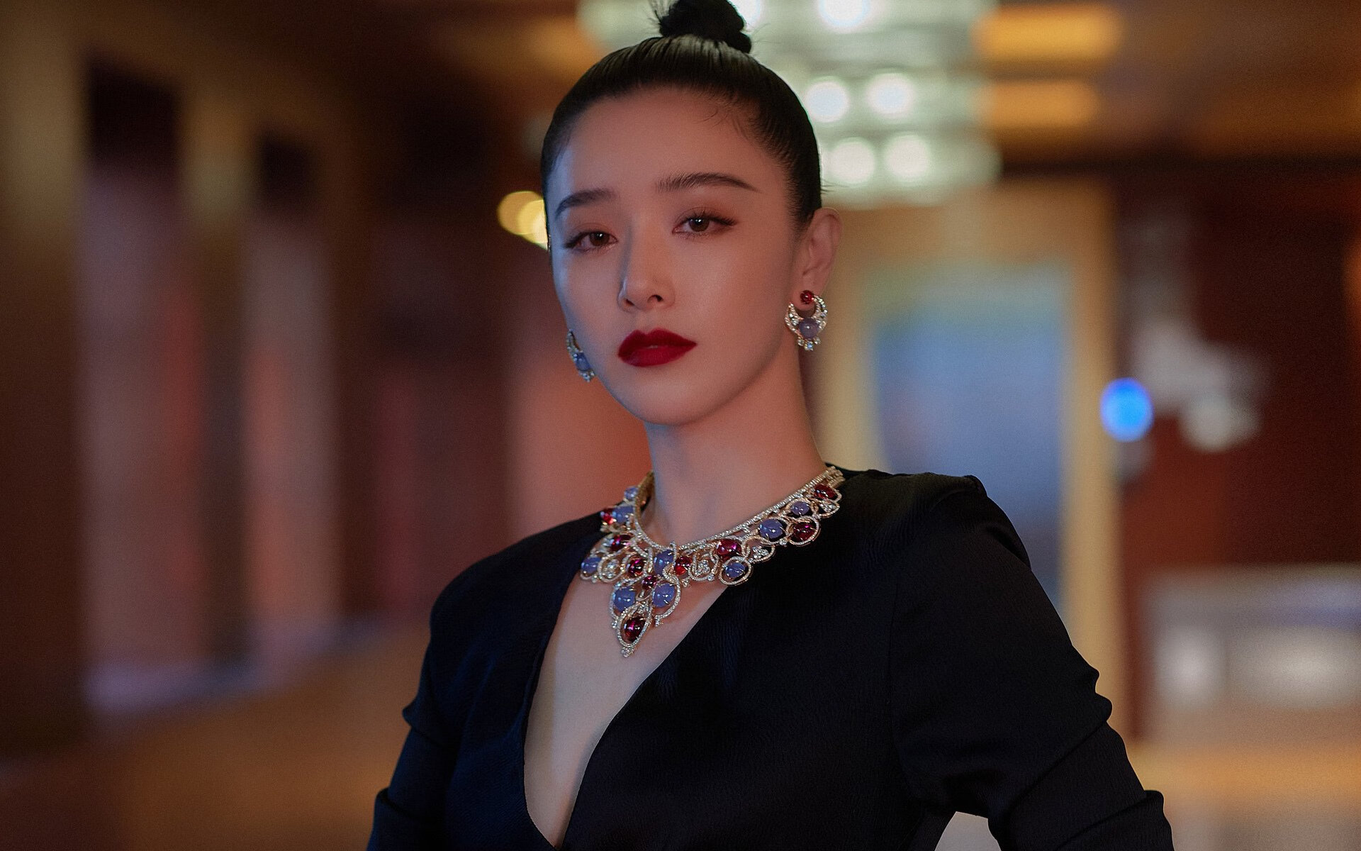 D组暗流，当厄瓜多尔碾压罗马尼亚，哈基米的光芒为何让人心生敬意？